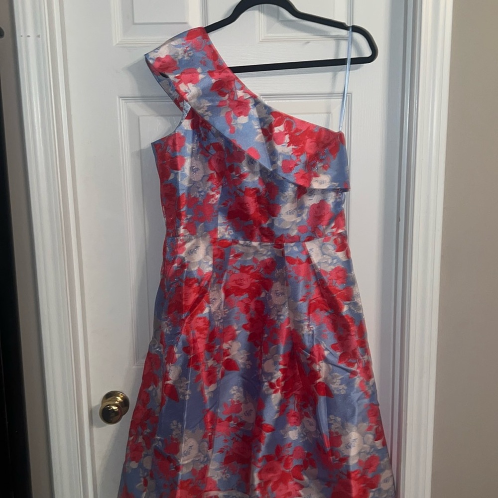 Your new favorite dress!